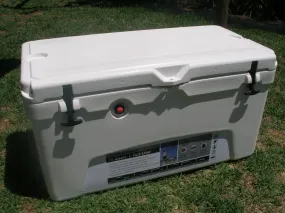 42.6 Litre (45 Quart) Cooler Box Esky