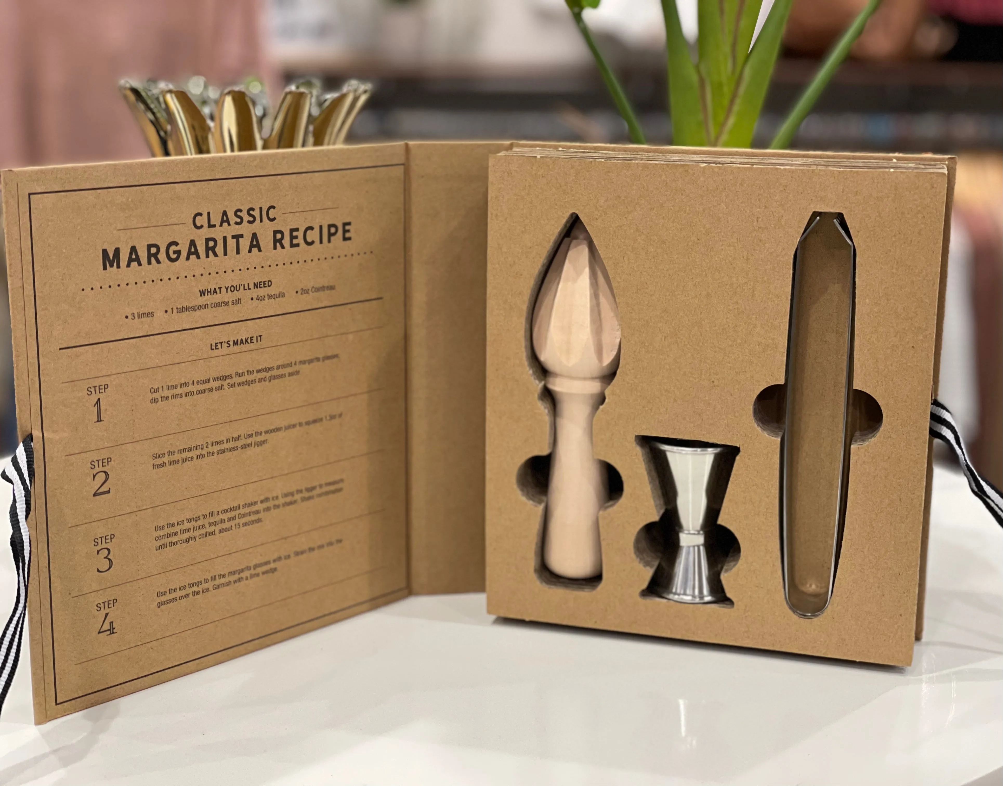 Margarita Cardboard Book Set