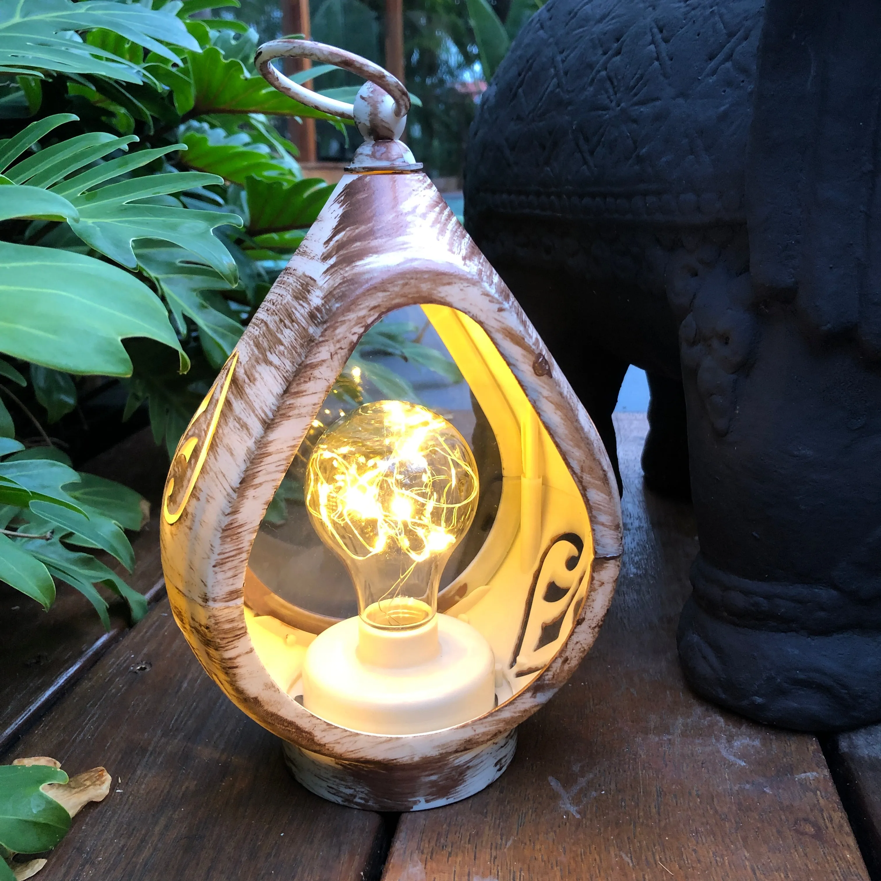 Teardrop LED Lantern with fairy lights (15.5 x 23 x 9cm)